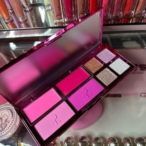 Patrick Ta Blush Holiday Palette